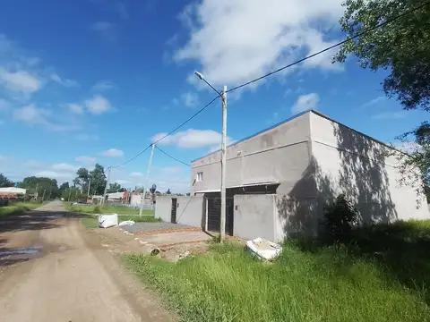 Galpón en venta en Peruzzotti