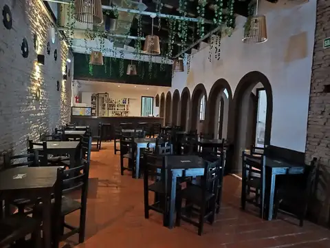 Local en Venta Via Pública