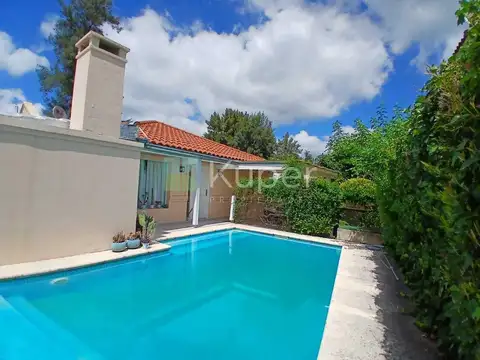 Casa Chalet  en Alquiler en La Candela, Pilar, G.B.A. Zona Norte