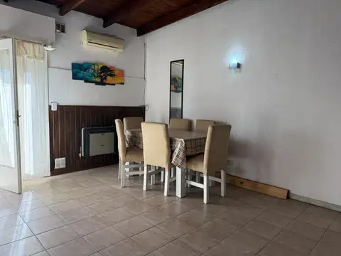 Depto Tipo Casa 2 ambientes con 1 baño
