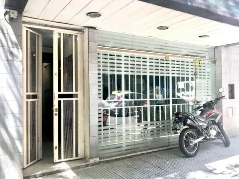 Dr M Moreno 1800, Piso PB