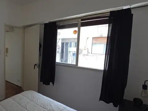 Departamento en Alquiler en Monserrat, $ 650.000
