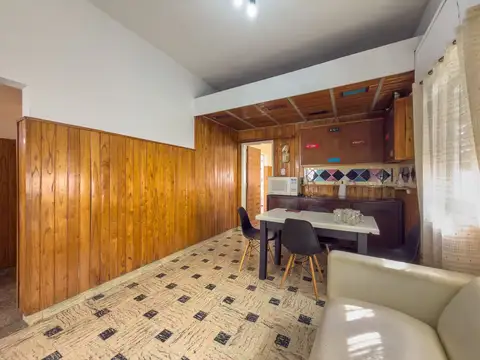 CASA EN VENTA RINGUELET