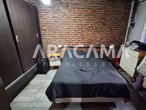 Casa 2 ambientes con 2 baños