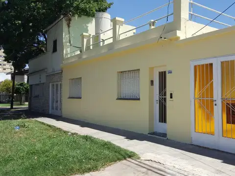 Casa 2 dormitorios en venta - España y Hopsitales