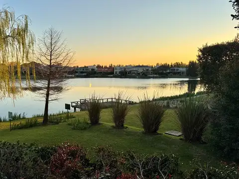 Departamento Dúplex  en Venta en Acqua Golf, Islas del Golf, Nordelta, Tigre