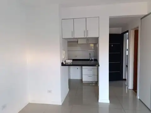 Departamento en Alquiler en Olivos Maipu/Uzal, Olivos