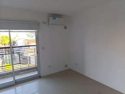 Departamento en Alquiler en Olivos Maipu/Uzal, $ 650.000