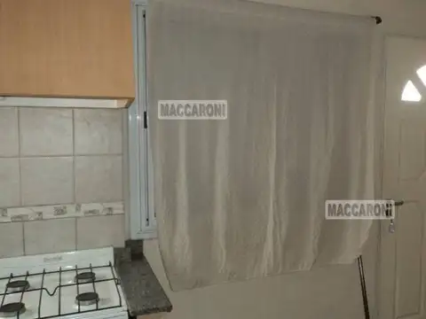 Depto Tipo Casa Monoambiente con 1 baño