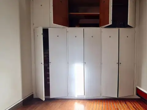 VENTA DEPARTAMENTO 5  AMBIENTES RETIRO ESTILO FRANCES