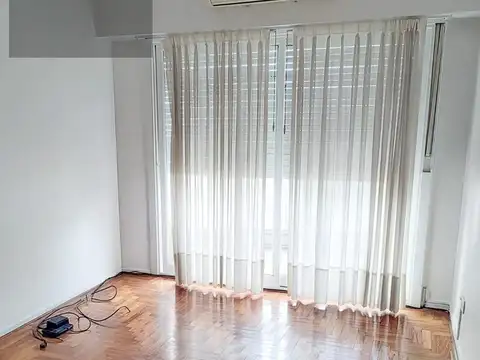 Departamento de dos ambientes en Charcas 3159