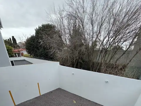 Venta de cochera PB. Ubicada en Bolviar 359, Lomas de Zamora