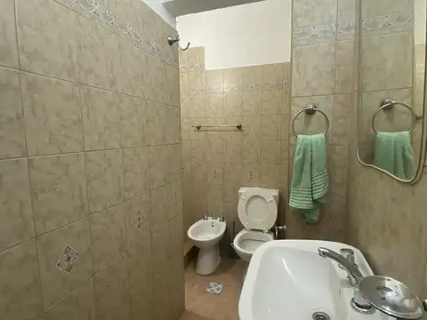 Depto Tipo Casa en Venta en Abasto, USD 81.000