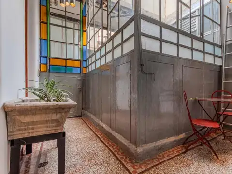 VENTA Excelente Depto. 2 Ambientes en "SAN TELMO"