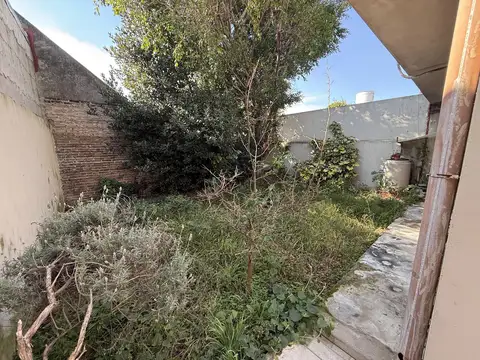 Depto Tipo Casa en Venta de 5 ambientes