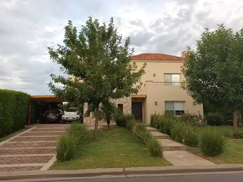 Casa  en Alquiler en San Gabriel, Villanueva, Tigre