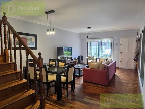 VENTA - Dúplex 5 ambientes en Martínez con pileta, quincho y cochera doble