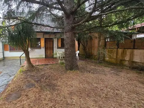 VENTA DE CASA 4 AMBIENTES EN SAN BERNARDO