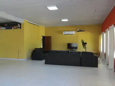 QUINTA  EN VENTA CON QUINCHO Y PISCINA EN LA REJA