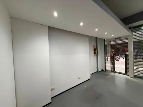 Venta Local Comercial Microcentro San Nicolas Permuta
