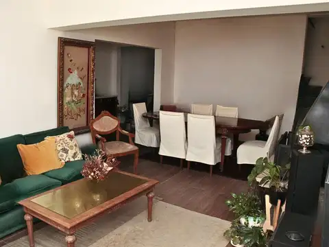 Casa en Venta en Malvin, USD 215.000