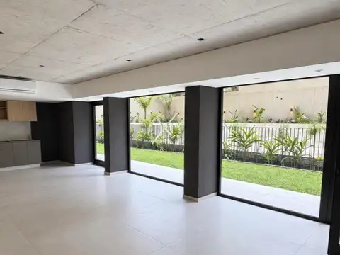 Departamento 5 ambientes con 2 baños