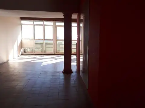 Oficina Monoambiente con 3 baños