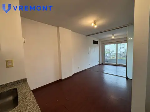 Monoambiente en alquiler divisible. San Cristobal