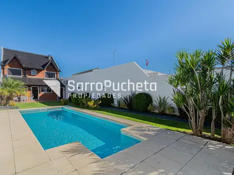 Venta casa 5 ambientes con piscina, parque y quincho en Haedo Sur