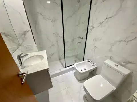 Departamento en Alquiler con 1 cocheras