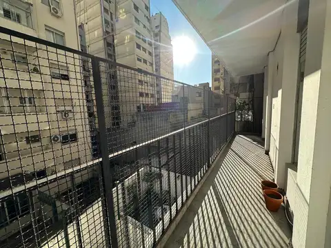 Av. La plata 100