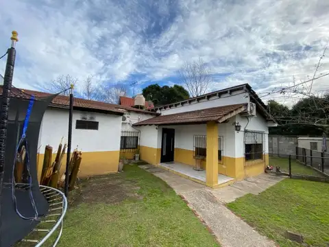 Venta Casa 3 Amb con Pileta en Pontevedra