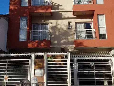 Cavassa 3000, Piso 5