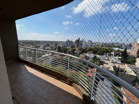 Departamento en Alquiler en Ramos Mejia, USD 1.600.000