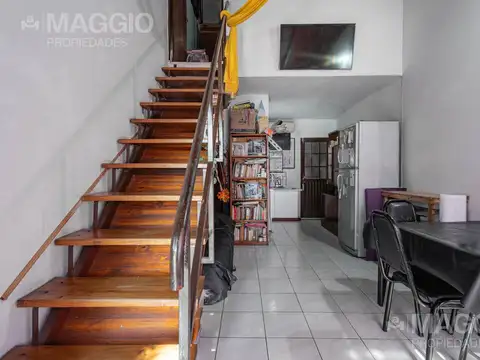 Depto Tipo Casa en Venta de 2 ambientes
