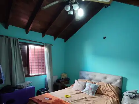 Depto Tipo Casa 2 ambientes con 1 baño