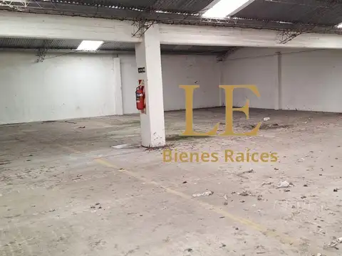 VENTA GALPÓN VILLA ADELINA