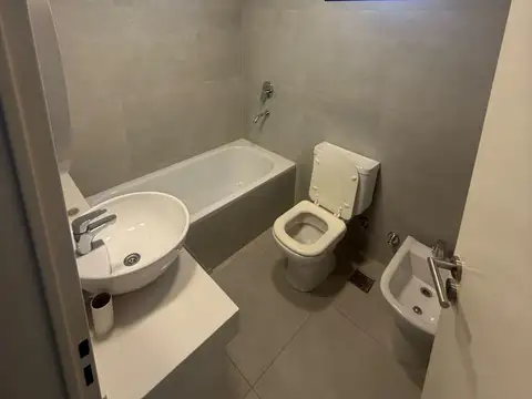 Piedras 1300, Piso 7