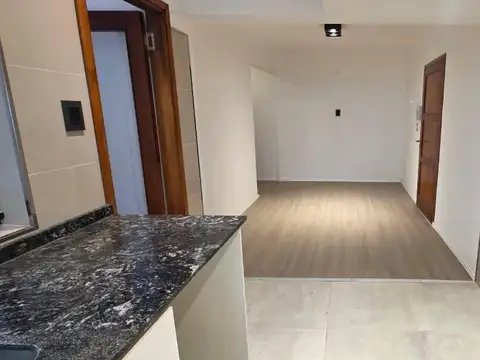 Departamento en Venta al Noreste