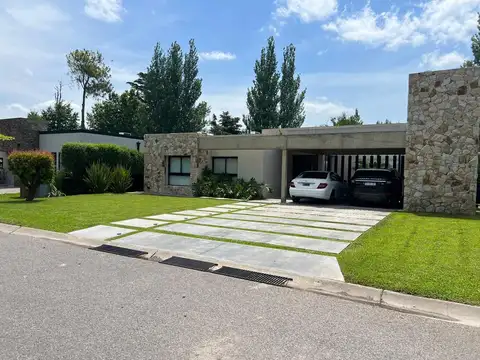 Luis de Camoens 2000