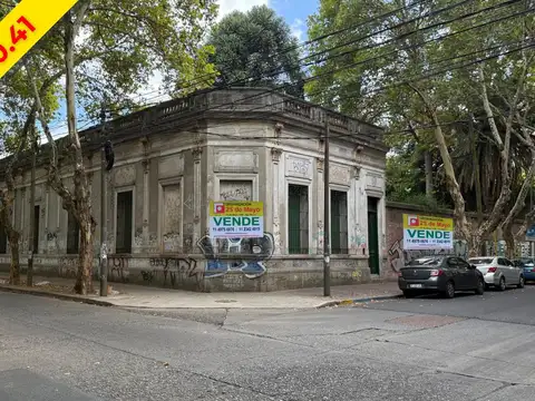 IMPORTANTE LOTE DE 40.41 x 43.30 EN ZONA CENTRICA DE SAN MARTIN