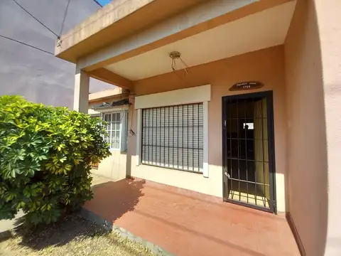 Casa en Venta en Ingeniero Adolfo Sourdeaux, USD 75.000