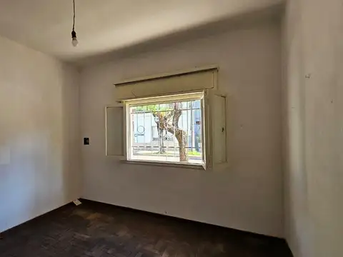 LOTE DE 8.66X17.32 MTS EN TUYUTI AL 3100 - HOY CASA DE 150 M2 TOT GRAN TZA PATIO - VALENTIN ALSINA