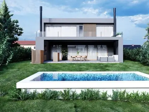 Casa en Venta con 5 cocheras