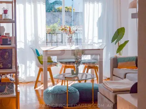 25 de mayo al 500 entre Agustin Alvarez y Gral Juan Lavalle