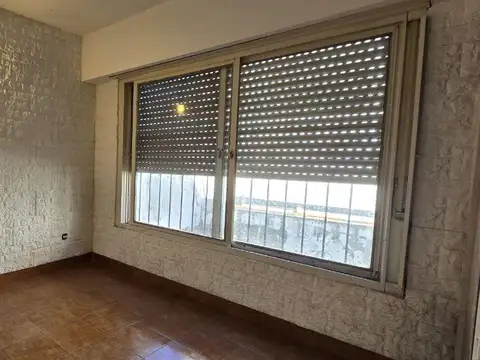 Depto Tipo Casa en Venta en Carapachay, USD 57.000