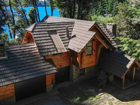 Casa Venta Villa La Angostura costa de lago Puerto Manzano