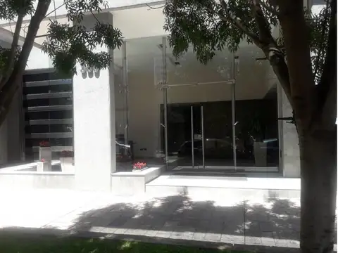 Departamento en Venta con 2 cochera