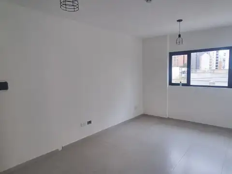 Oficina en Alquiler en Neuquén, $ 1.300.000