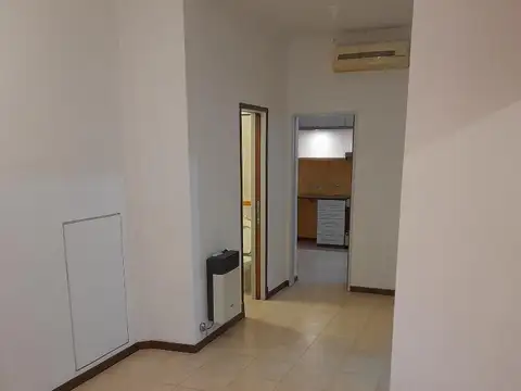 Depto Tipo Casa en Alquiler de 3 ambientes